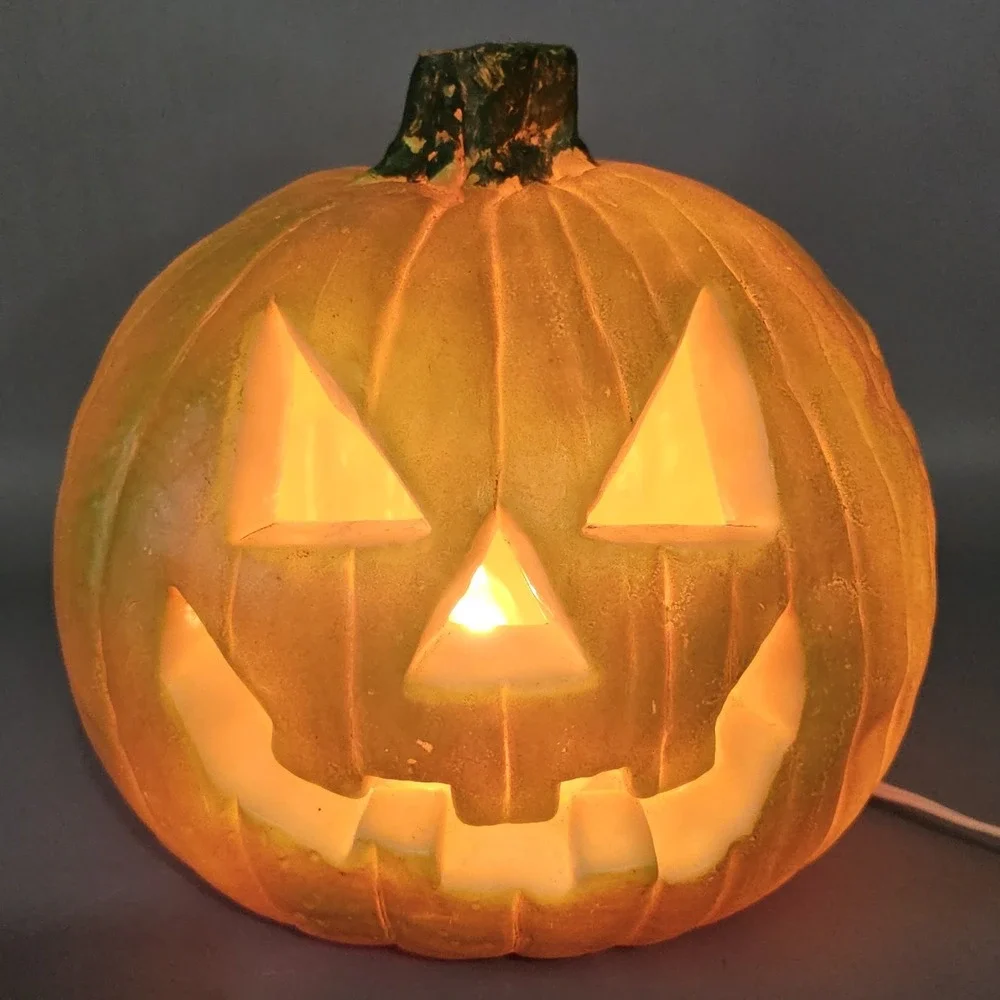 Vintage Light Up Jack O Lantern Pumpkin Plastic Blow Mold 90s Halloween 8.5